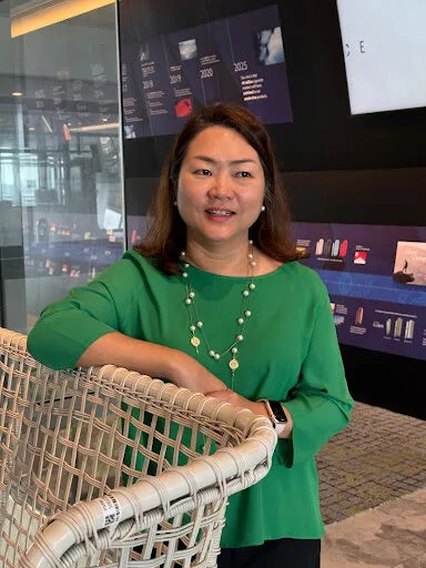 Veronica Choo Standing